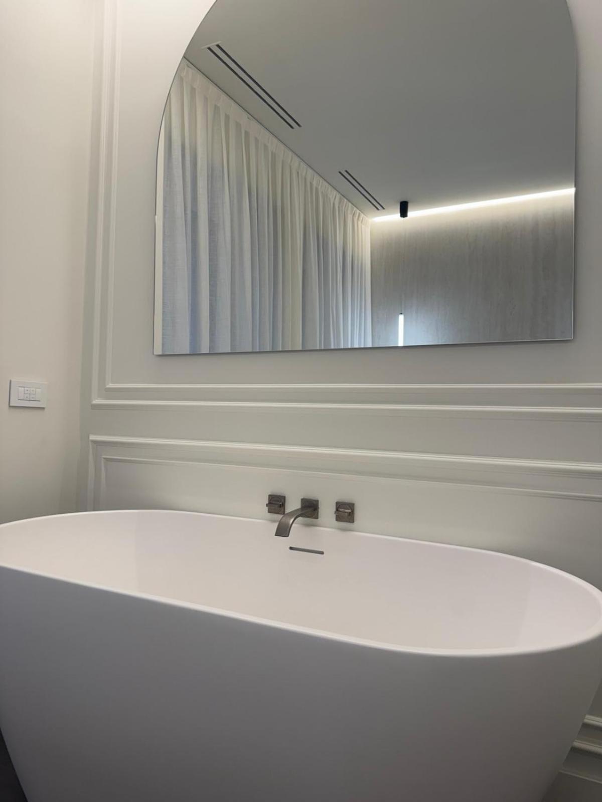 Ando'S Boutique Apartment Milan Luaran gambar